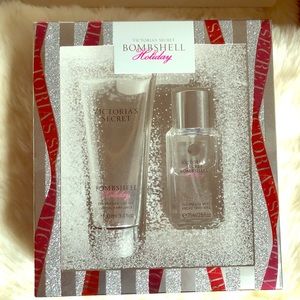 Victoria’s Secret Bombshell Holiday Gift Set